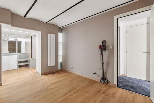 Location Maison de ville Paris 16 7 Pièces 157.61 m²