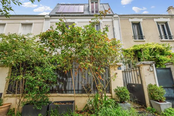 Location Maison de ville Paris 16 7 Pièces 157.61 m²