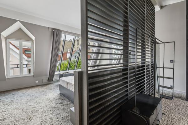 Location Maison de ville Paris 16 7 Pièces 157.61 m²