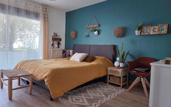 Immeuble à vendre    6 pièces •  La Rochelle