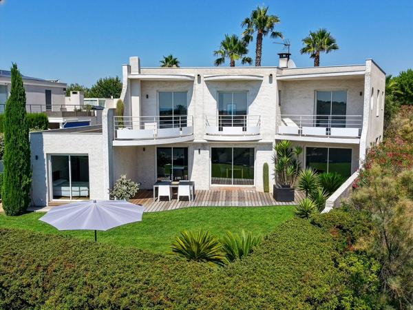 Vente Villa de luxe La Grande-Motte 5 Pièces 180 m²