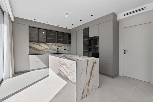 Vente Maison contemporaine Mouans-Sartoux 8 Pièces 280 m²
