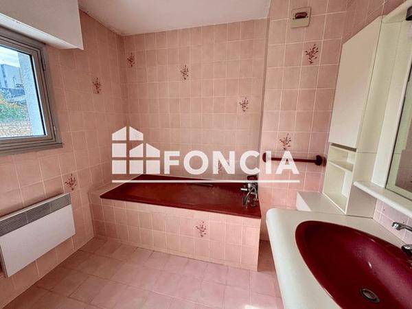 À vendre Appartement 5 pièces 133.25 m² - Poitiers 86000