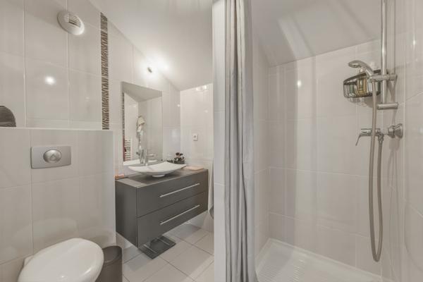 Vente Appartement de luxe Divonne-les-Bains 5 Pièces 152 m²