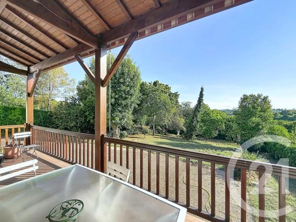 Maison à vendre  6 pièces - 158,73 m 2   ANGOULEME  - 16