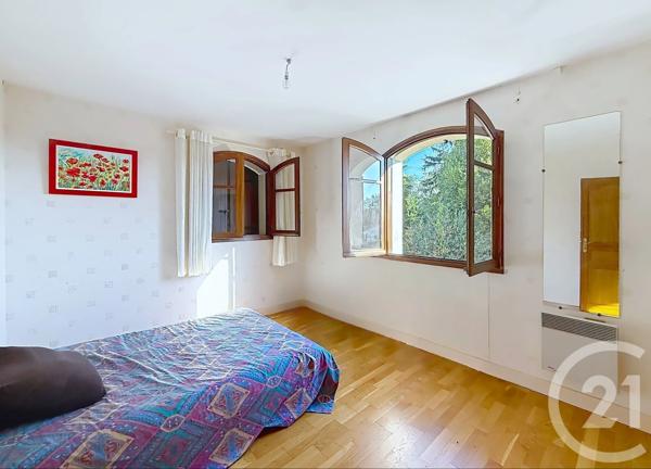 Maison à vendre  6 pièces - 158,73 m 2   ANGOULEME  - 16