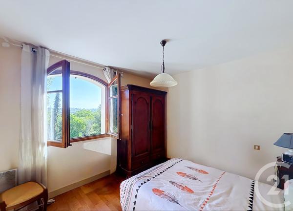 Maison à vendre  6 pièces - 158,73 m 2   ANGOULEME  - 16