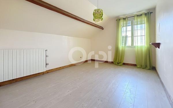 Maison à vendre    5 pièces • 172 m2 Évricourt