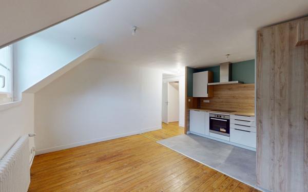 Appartement à vendre    3 pièces •  La Glacerie