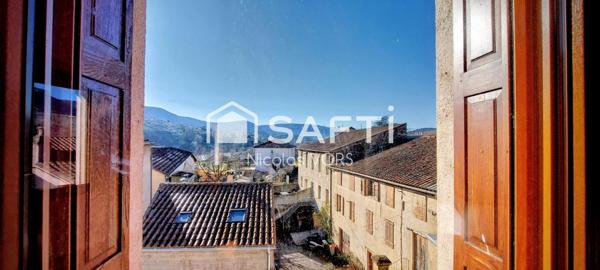 A VENDRE-MILLAU-Grand appartement de 137m2 avec garage de 95m2