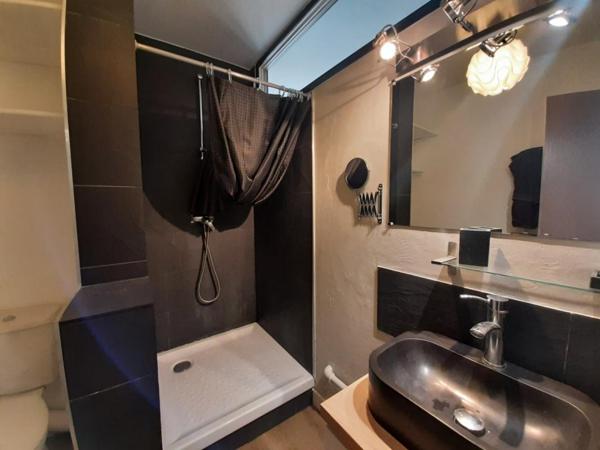 Appartement T2 à louer - 47 m² (réf : 573444)