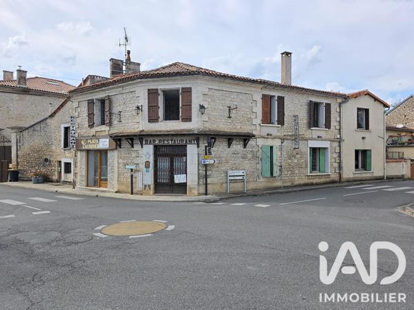 Immeuble à vendre 391 m² Chazelles