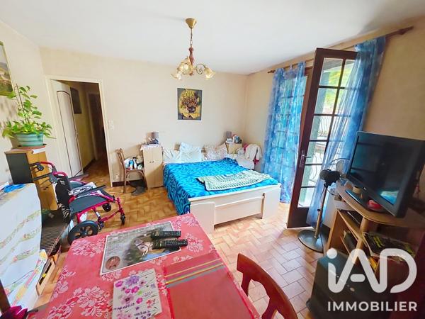 Immeuble à vendre 391 m² Chazelles