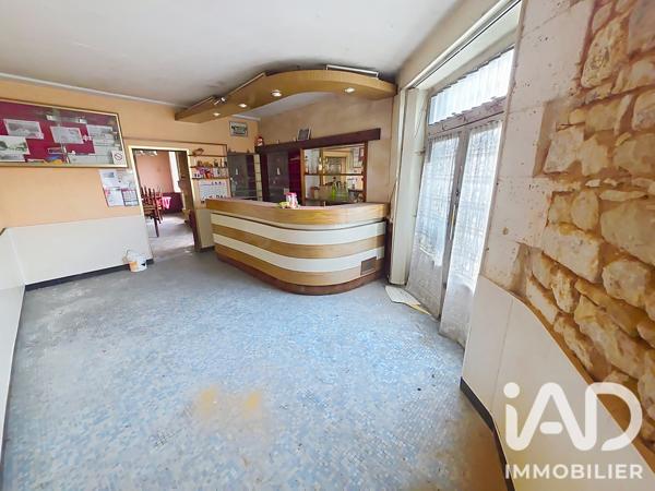 Immeuble à vendre 391 m² Chazelles