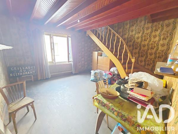Immeuble à vendre 391 m² Chazelles