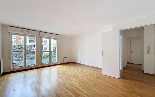 Appartement à vendre    2 pièces • 52,50 m2 Suresnes