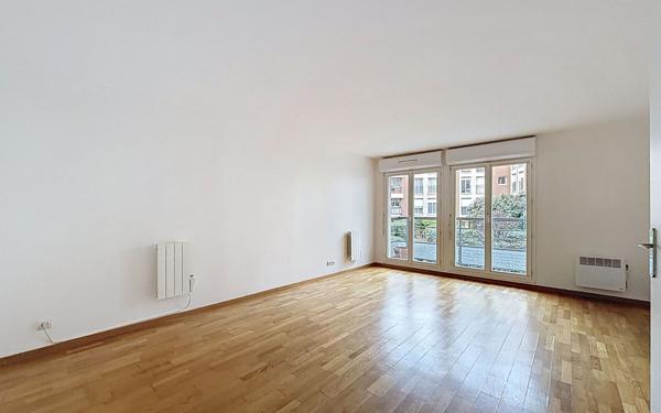 Appartement à vendre    2 pièces • 52,50 m2 Suresnes