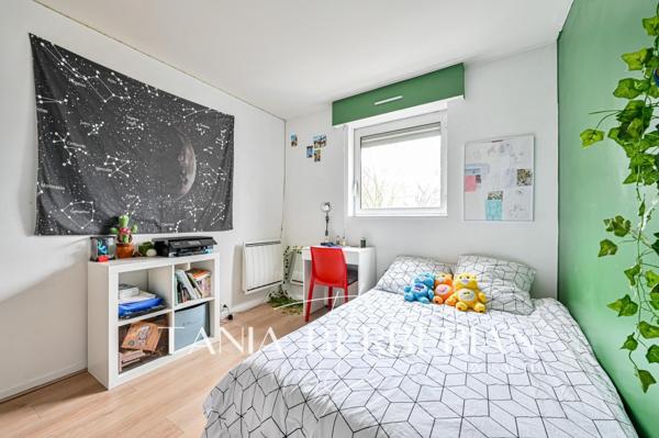 Bel appartement familial de 89m2 - 4P- Place Charras