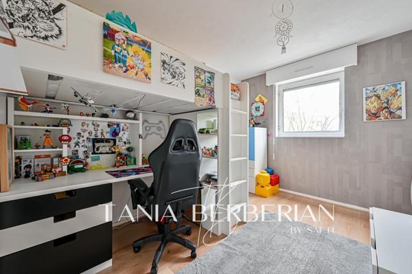 Bel appartement familial de 89m2 - 4P- Place Charras