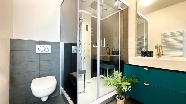 Arts et Métiers - Magnifique 5 pièces - 3 chambres - 2 salles de bain