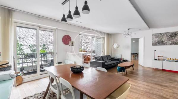 Arts et Métiers - Magnifique 5 pièces - 3 chambres - 2 salles de bain