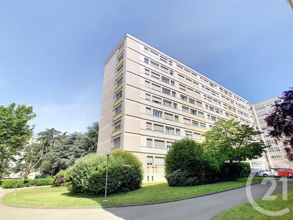 Appartement F3 à vendre  3 pièces - 64,60 m2 LYON - 69007