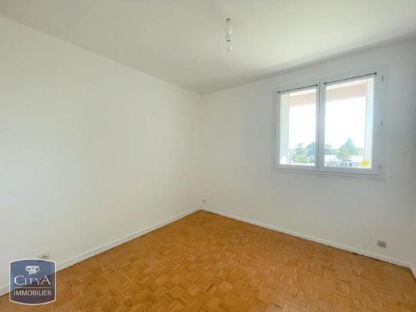 Appartement à louer 3 pièces 63.99m² Libourne (33500)
