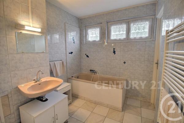 Maison à vendre  6 pièces - 128,39 m 2   HOMBOURG HAUT  - 57