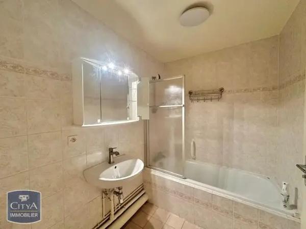 Appartement à louer 2 pièces 47.11m² Obernai (67210)