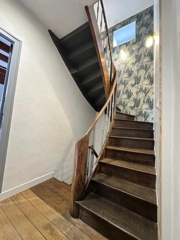 Maison de caractère de 181 m²à Saint-Sauveur, rénovée, avec grenier à finir d'aménager