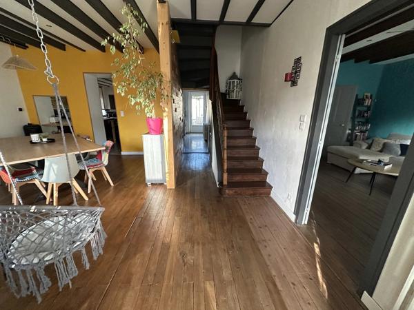 Maison de caractère de 181 m²à Saint-Sauveur, rénovée, avec grenier à finir d'aménager