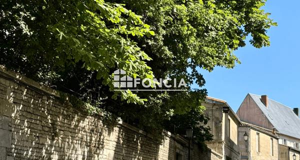 À vendre Maison 4 pièces 96 m² - Niort 79000