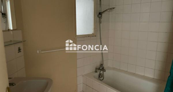 À vendre Maison 4 pièces 96 m² - Niort 79000