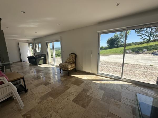 Maison 13 pièces - 330 m²