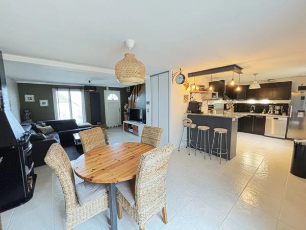 Maison à vendre 5 pièces MONTREUIL AUX LIONS (02)