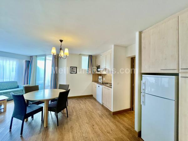 PORT FREJUS - APPARTEMENT T3 61m2 dans résidence avec piscine & accès direct plage