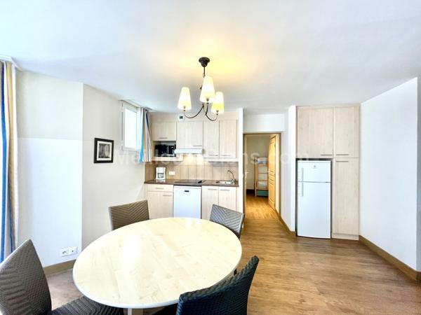 PORT FREJUS - APPARTEMENT T3 61m2 dans résidence avec piscine & accès direct plage