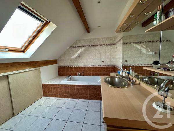 Maison à vendre  6 pièces - 165,40 m2 MONTEVRAIN - 77