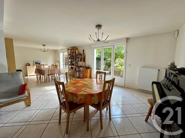 Maison à vendre  6 pièces - 165,40 m2 MONTEVRAIN - 77