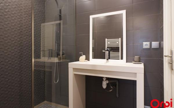 Appartement à louer    3 pièces • 95,11 m2 Lyon 6