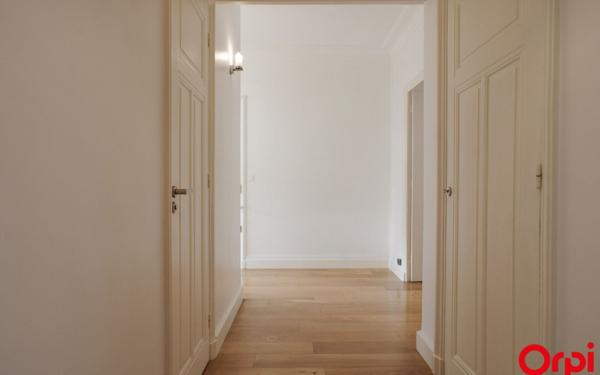 Appartement à louer    3 pièces • 95,11 m2 Lyon 6