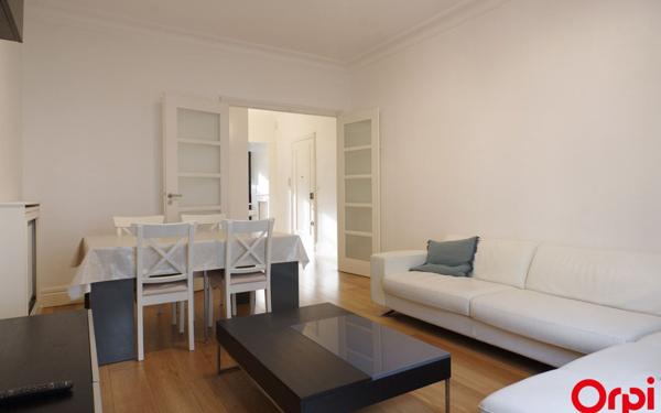 Appartement à louer    3 pièces • 95,11 m2 Lyon 6