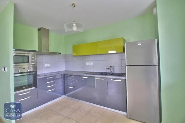 Appartement à louer 4 pièces 83.75m²