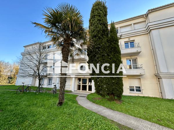 Location Studio 19.04 m² - RUE PAUL LOUIS COURRIER Talence 33400
