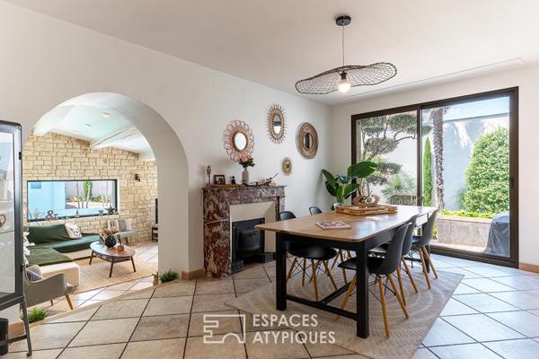 Maison de caractère avec piscine et jardin intimiste