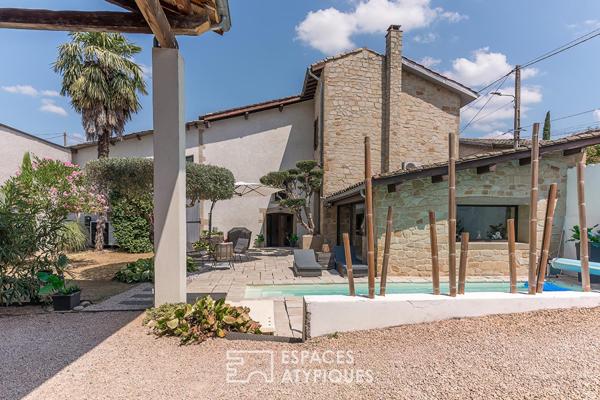 Maison de caractère avec piscine et jardin intimiste