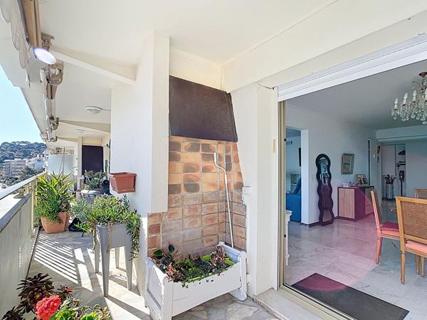 Antibes - Salis- vue mer