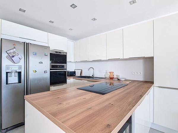 Antibes - Salis- vue mer