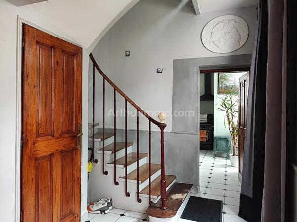 Vente                                                      Maison
                        
                     6 pièces                      179 m2                     à Draveil