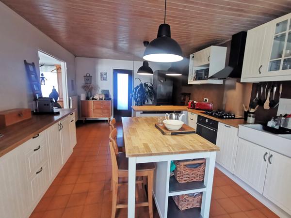 Maison de charme rénovée à Sainte-Pazanne 121 m2